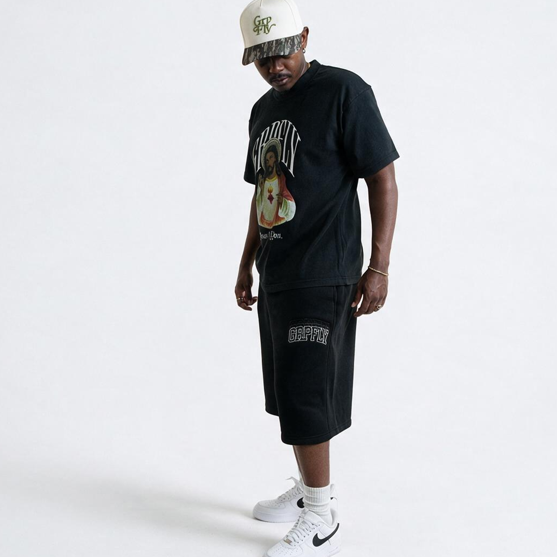 Globe Baggy Short - Black