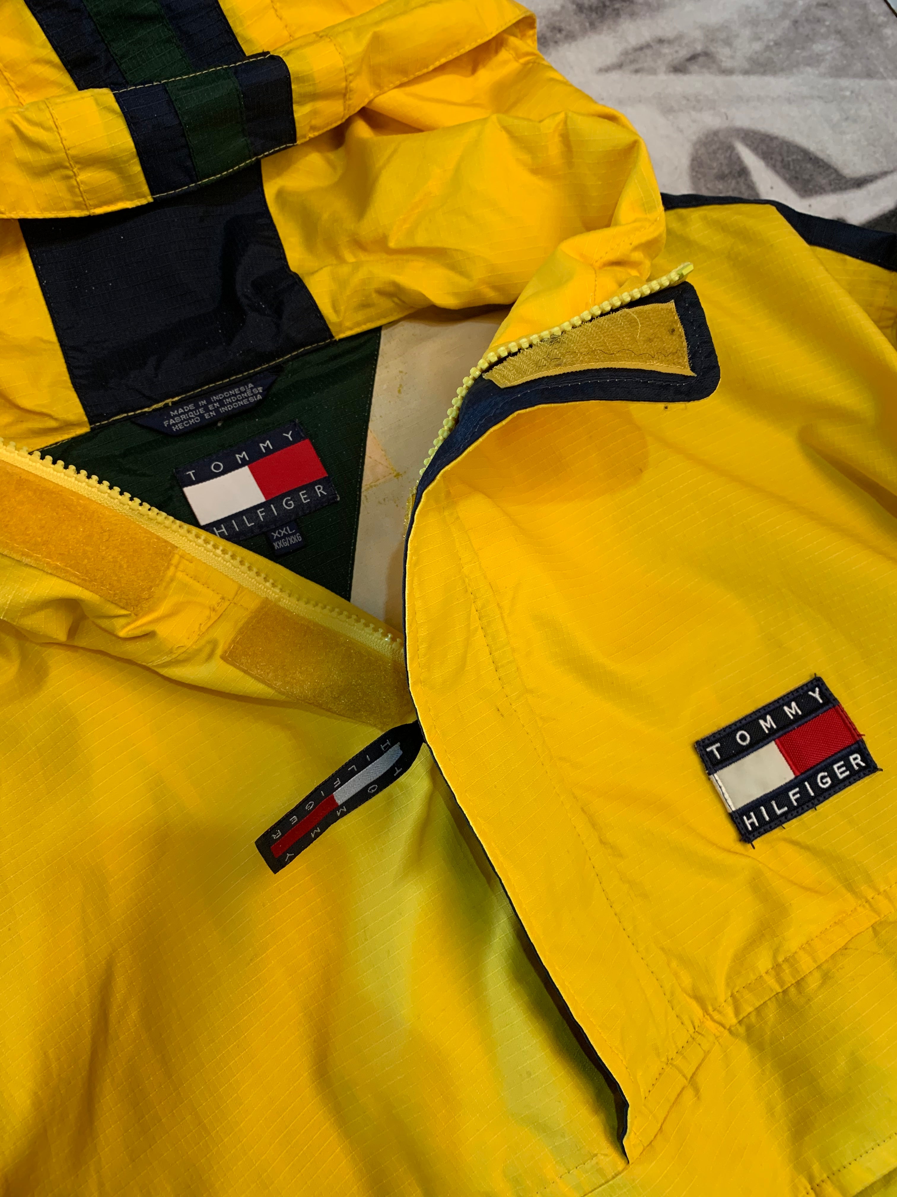 Vintage Tommy Hilfiger Jacket 2XL - Yellow